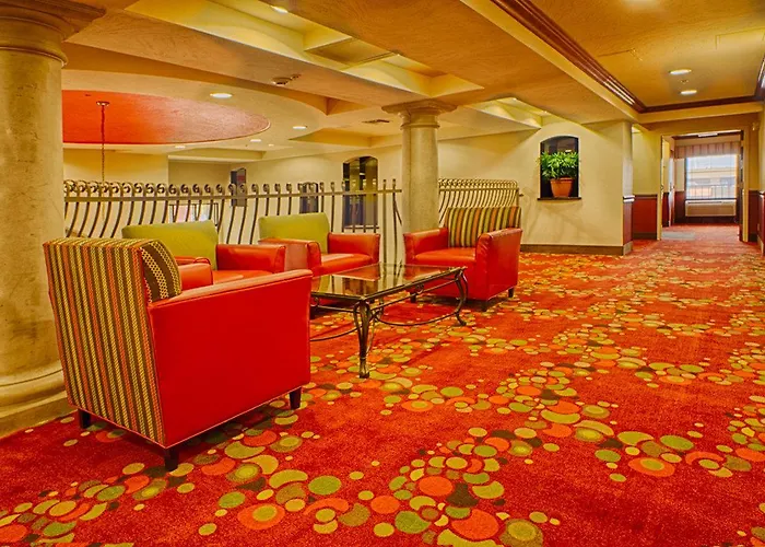 Hotel Express & Mall By Ihg