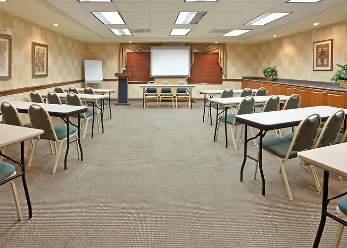 Hotel Express & Mall By Ihg Tucson