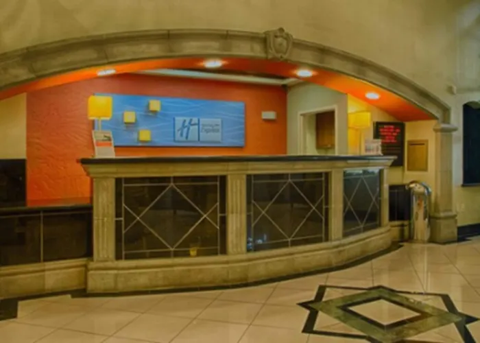 Hotel Express & Mall By Ihg Tucson
