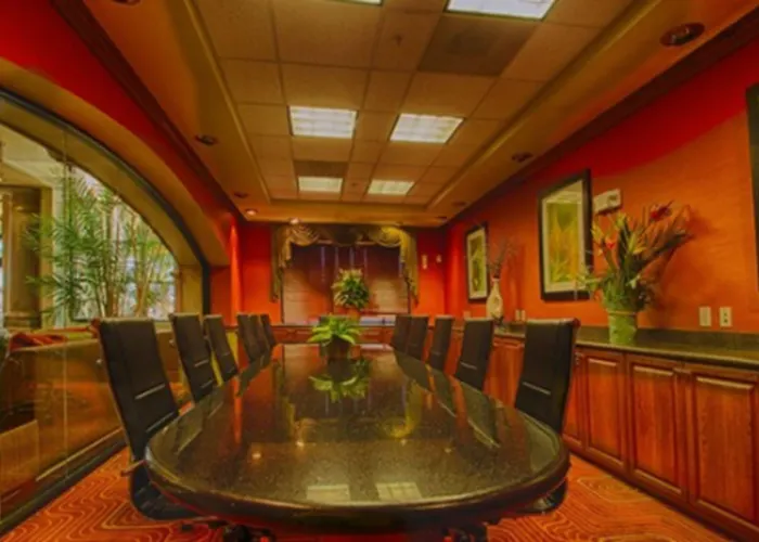 Express & Mall By Ihg 3* Tucson