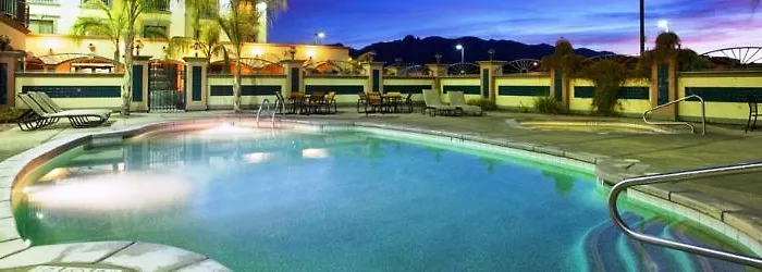 Express & Mall By Ihg 3* Tucson